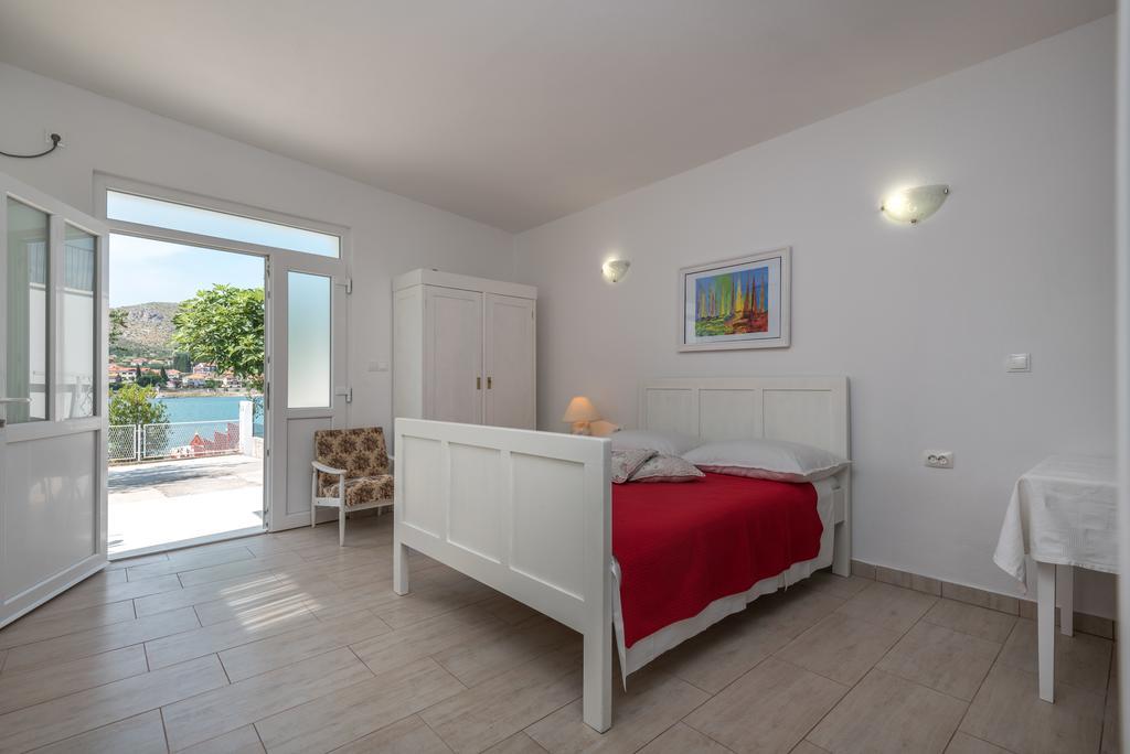 Apartments Coce Trogir Extérieur photo